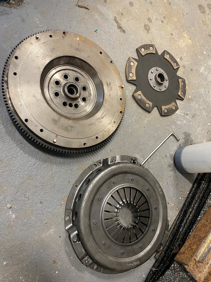 Mercedes w124 om606 superturbo - 14