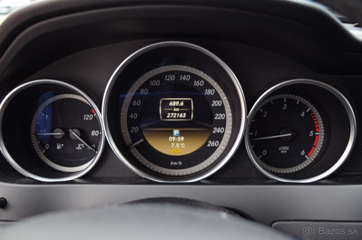 Mercedes-Benz C 220 CDI Avantgarde 2011 - 14