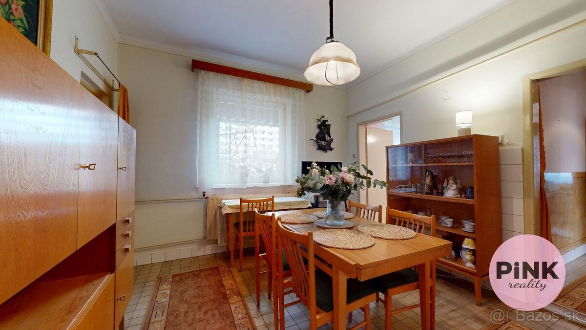 PINK Reality NA PREDAJ – Rodinný dom, Trnovec nad Váhom - 14