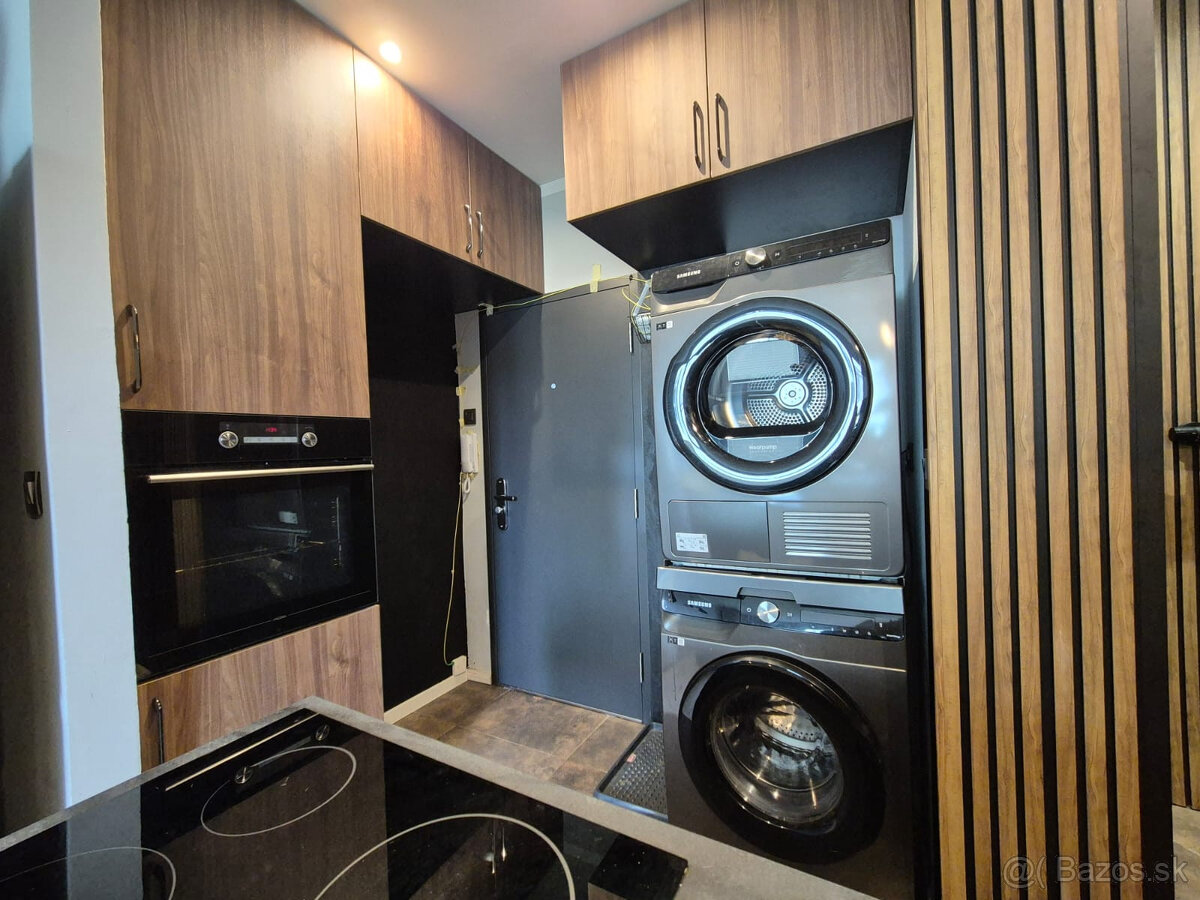 Na prenájom útulná garsónka s balkónom v centre Žiliny - 14