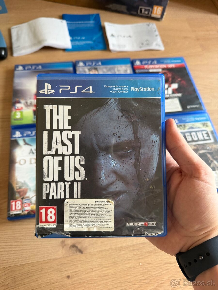 Sony PlayStation 4 1TB Uncharted 4 Limited Edition - 14