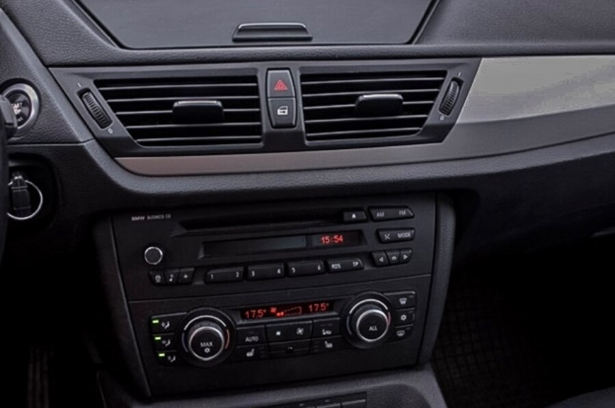 BMW X1 r.2010 , 110kw 4x4 - 14