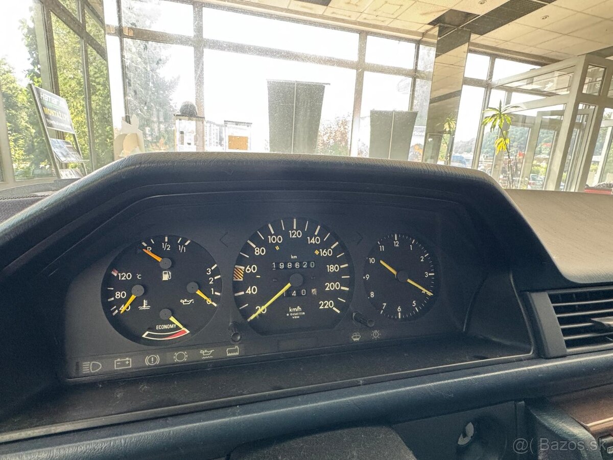 Mercedes-Benz 200 124 - 14