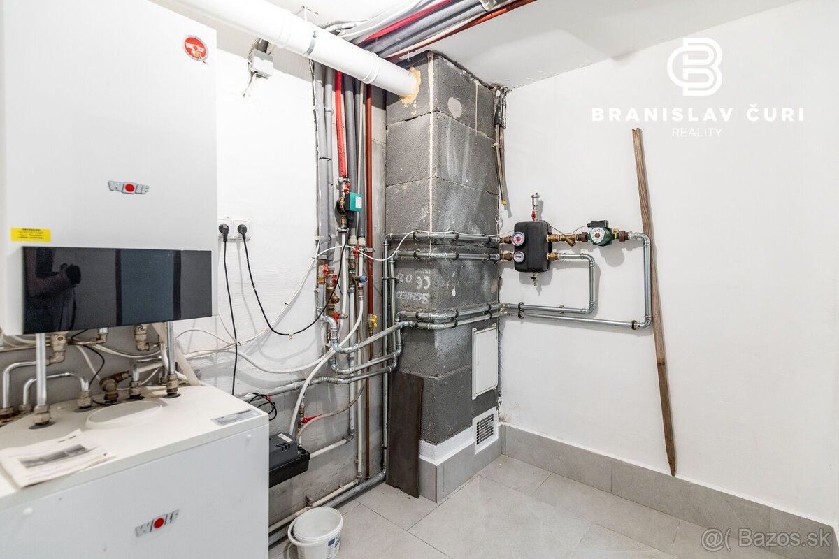 REZERVOVANÉ - Na predaj rodinný dom v obľúbenej lokalite Koš - 14