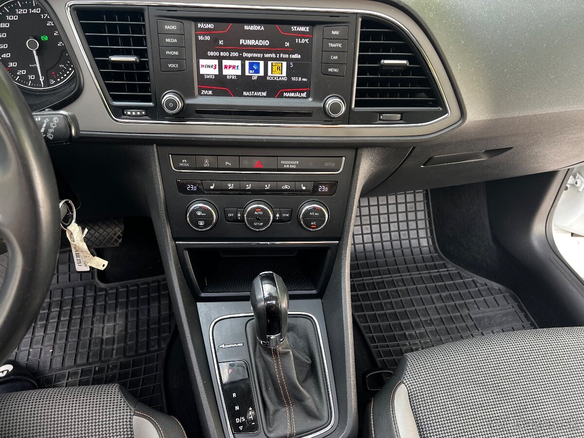 Seat Leon 4x4-X-perience 2.0tdi - 14