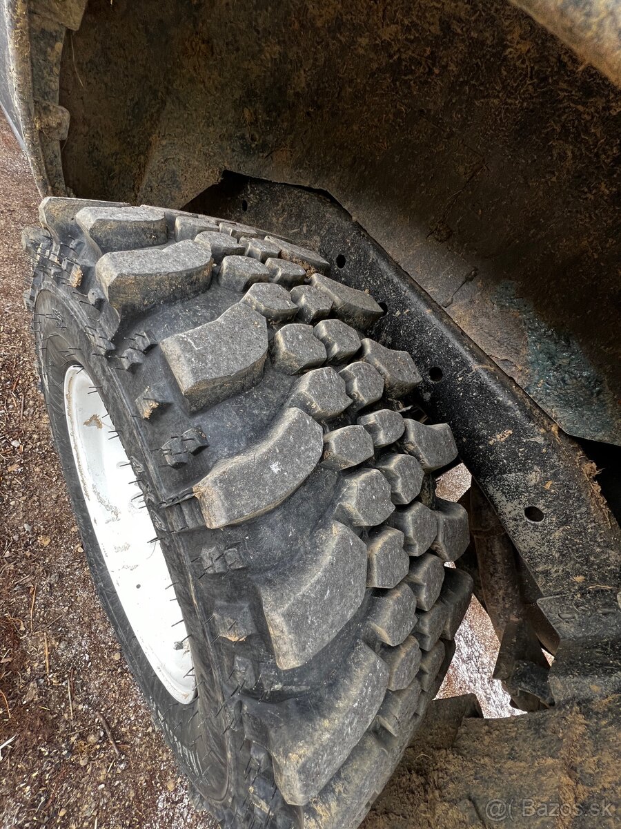 Nissan terrano 2 2.7td - 14