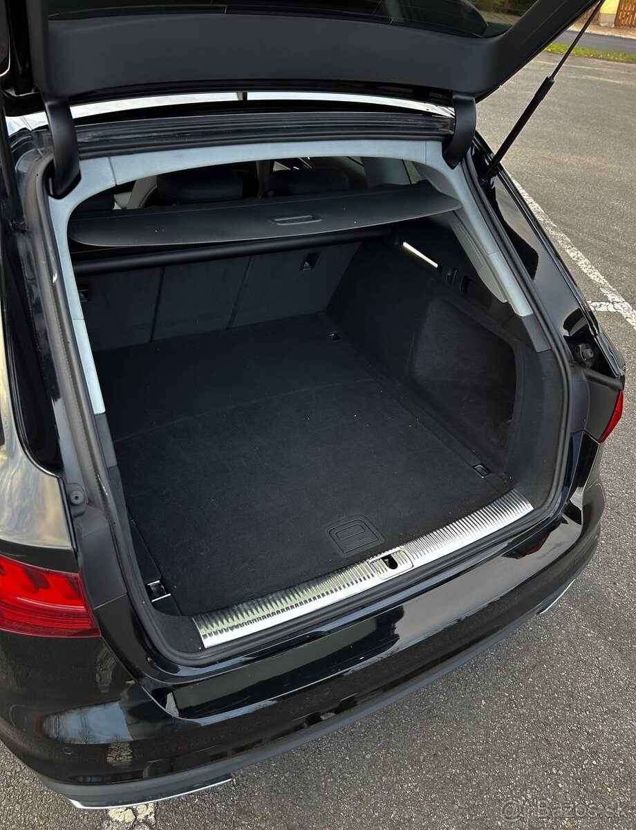 Audi A4 35Tfsi 2023 B9.5 Avant - 14