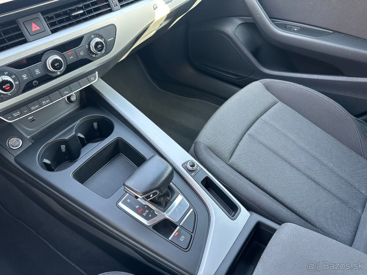 2022 Audi A4 Avant Quattro - 14