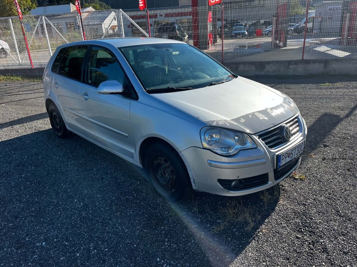 VW Polo 1,4 benzín automat - 14