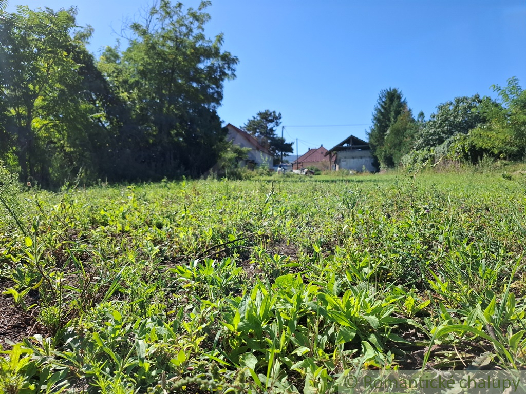 Pozemok s pôvodným domom na výstavbu rodinného domu v podu - 14