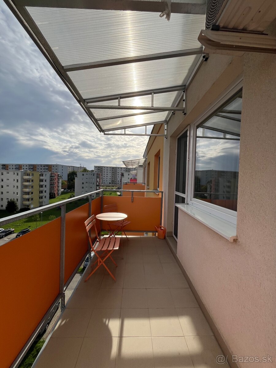 Prenájom 2-izb. BYT Nitra, Dúhové bývanie, zariadený - 14