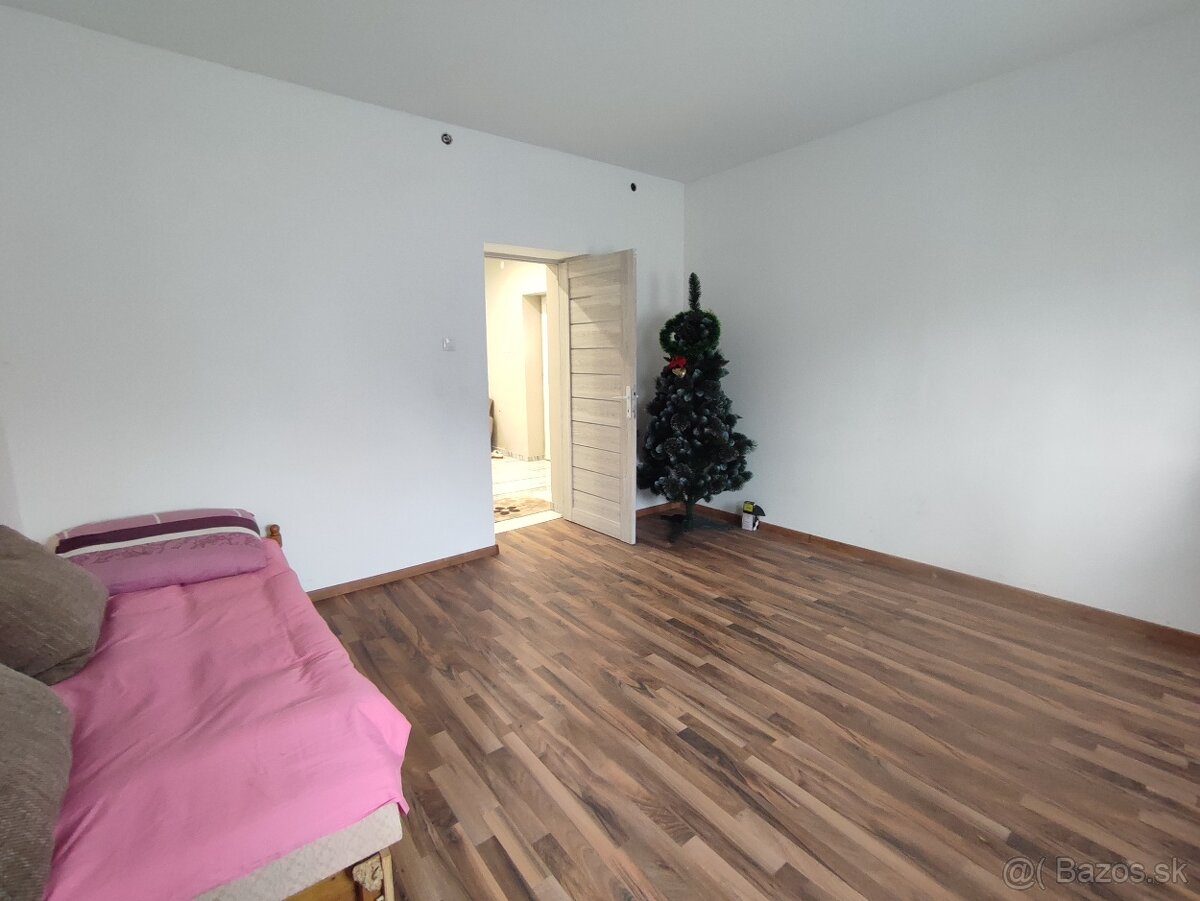 Na predaj rodinný dom v obci Halmaj – Maďarsko - 14