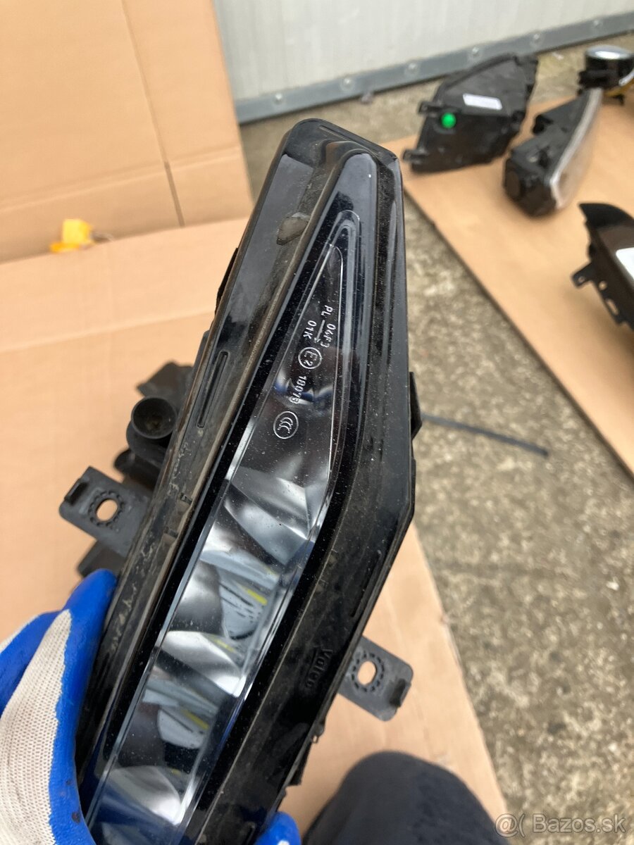 mlhovka skoda superb iii 3 lift leve levy - 14