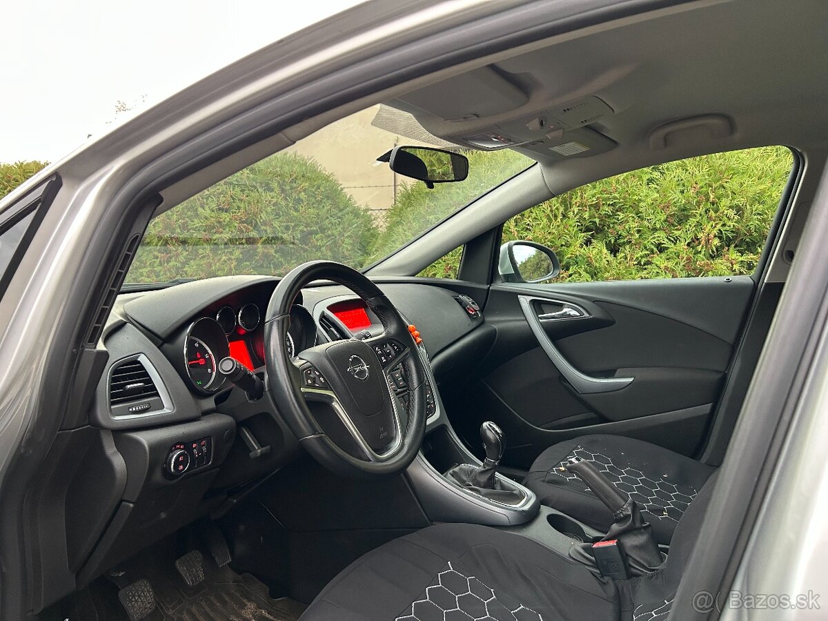 Opel Astra 1.7 CDTI 130k Active 2013 - 14