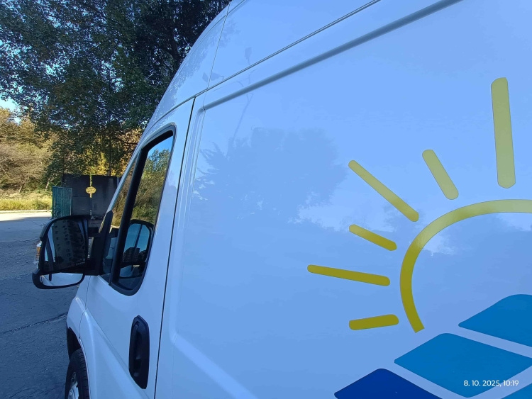 Predám Peugeot Boxer 2.2 BlueHDi 165k 435 L3H2 Pack - 14