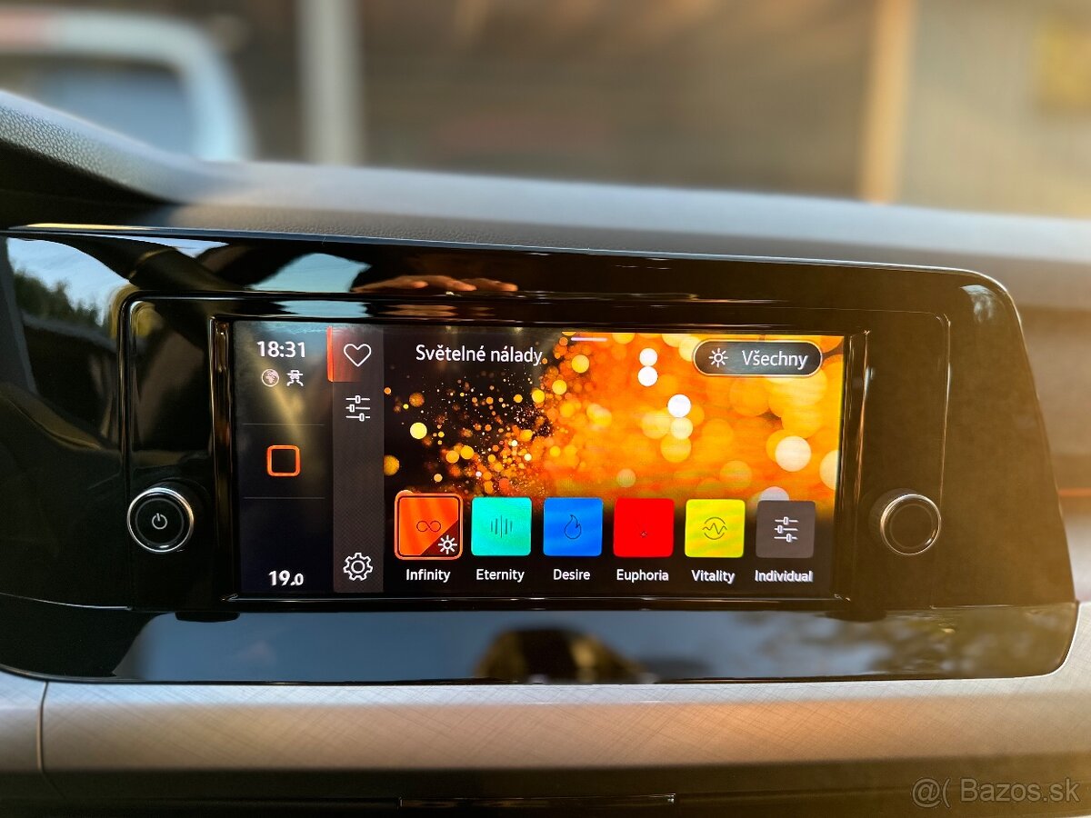 Volkswagen Golf 8 2.0 TDI 2021 - 14