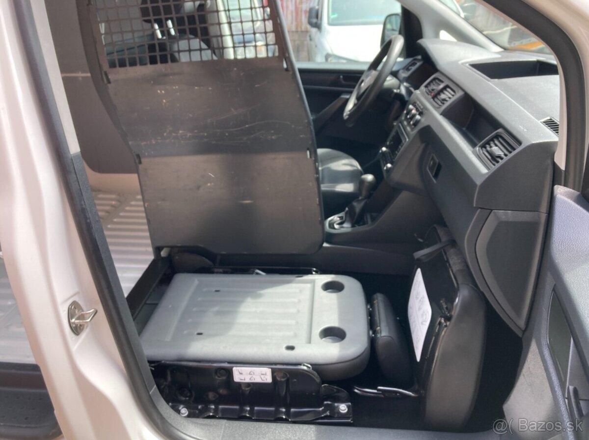 VOLKSWAGEN CADDY MAXI 2,0TDi VAN -DPH - 14