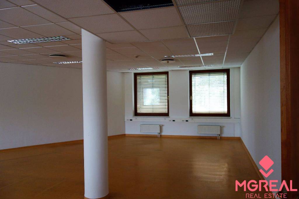 Administratívny celok 181m2, Nové Mesto, Kukuričná ul., park - 14