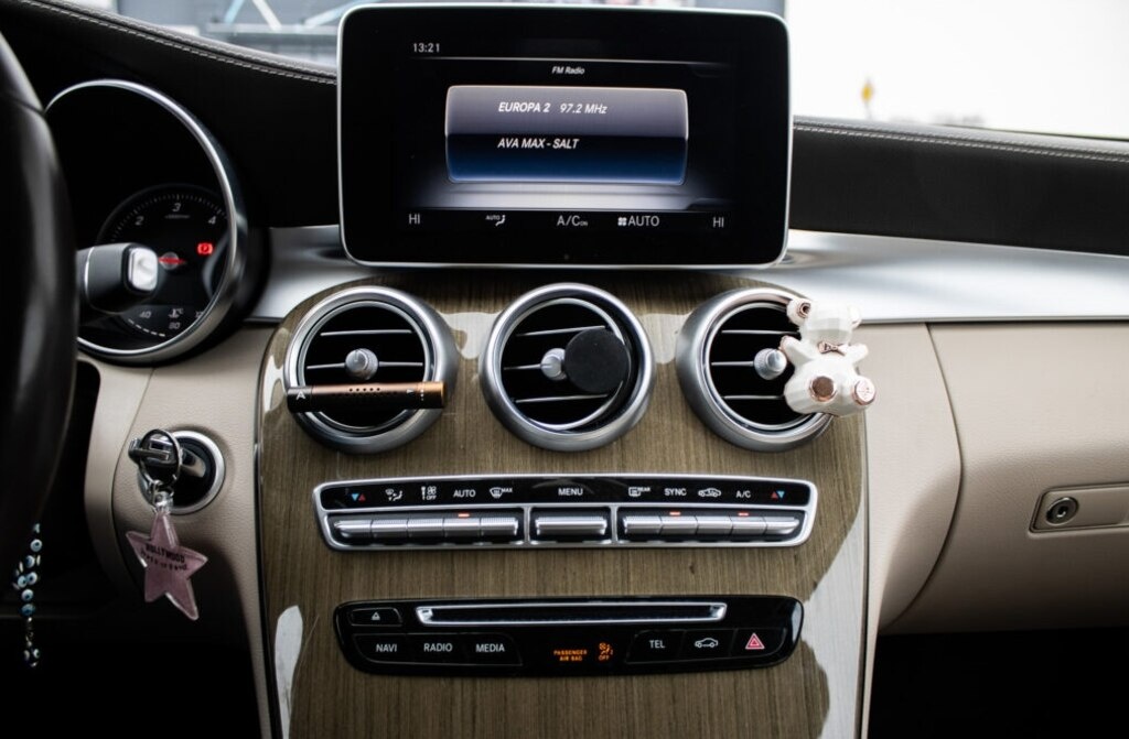 Mercedes Benz C 200 d, 100kW (2017) - 14