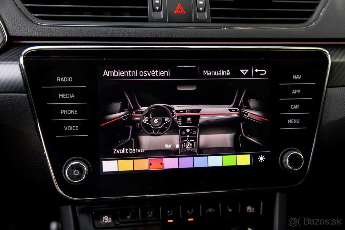 Škoda Superb Combi SPORTLINE 2.0TDI DSG 4x4 - 14