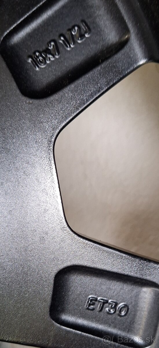 alu kolesá TOYOTA HILUX - 14