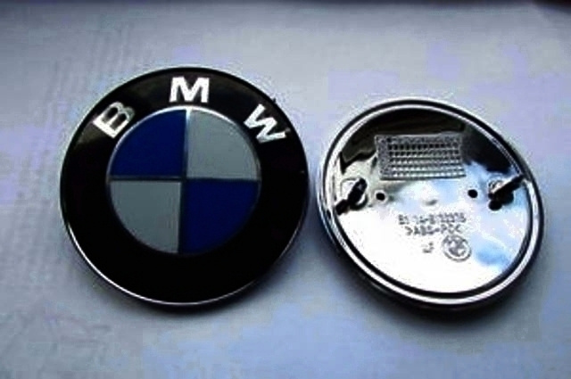 Znak / logo kapoty - na kufor - 14