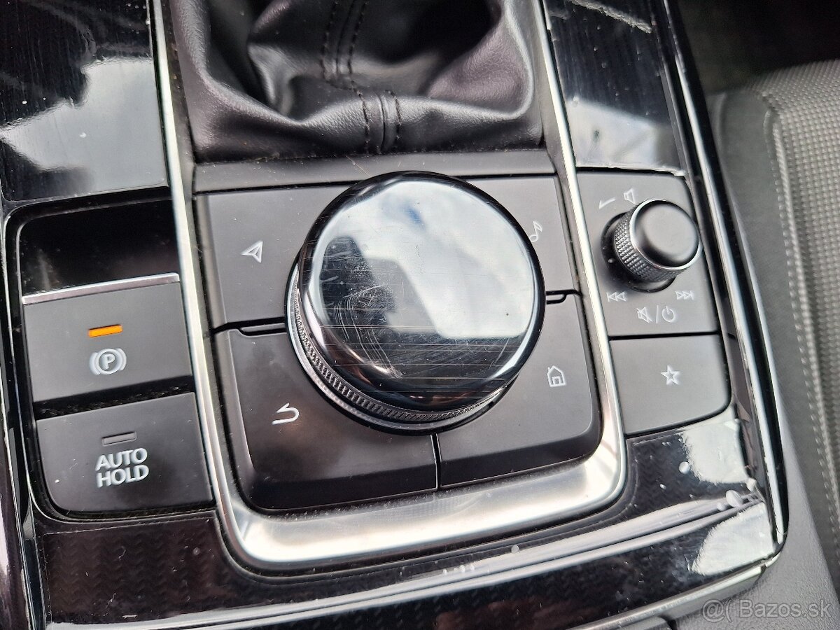 Mazda CX-30 Skyactiv-X186 GT Plus - 31 tis KM, kúp. v SR - 14