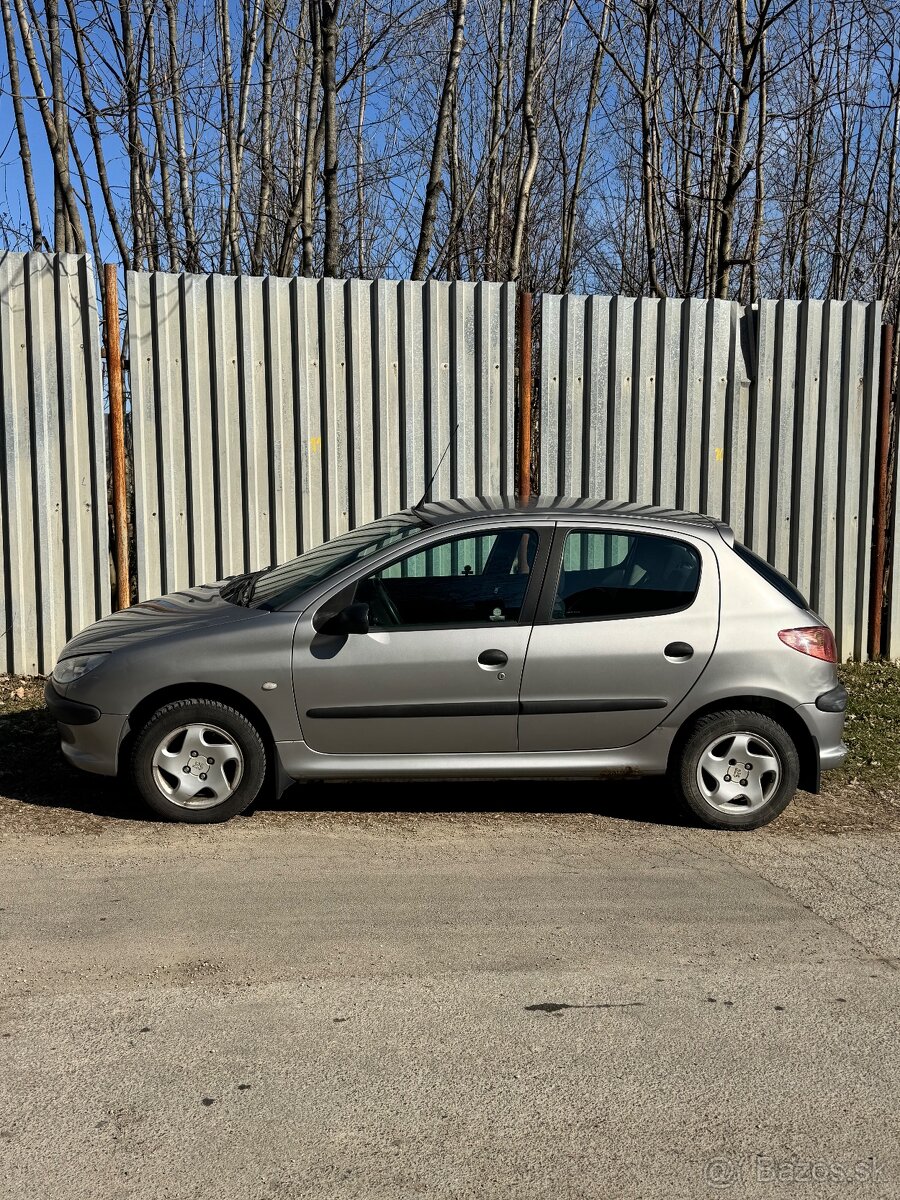Peugeot 206 - 14