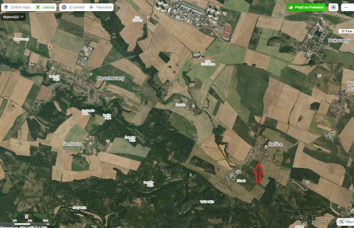 pozemek se sklepem u dukovan - 14