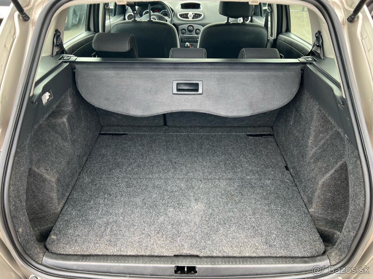 Renault Clio 1.2 benzín 55kW, MT/5, rok:05.2012. - 14