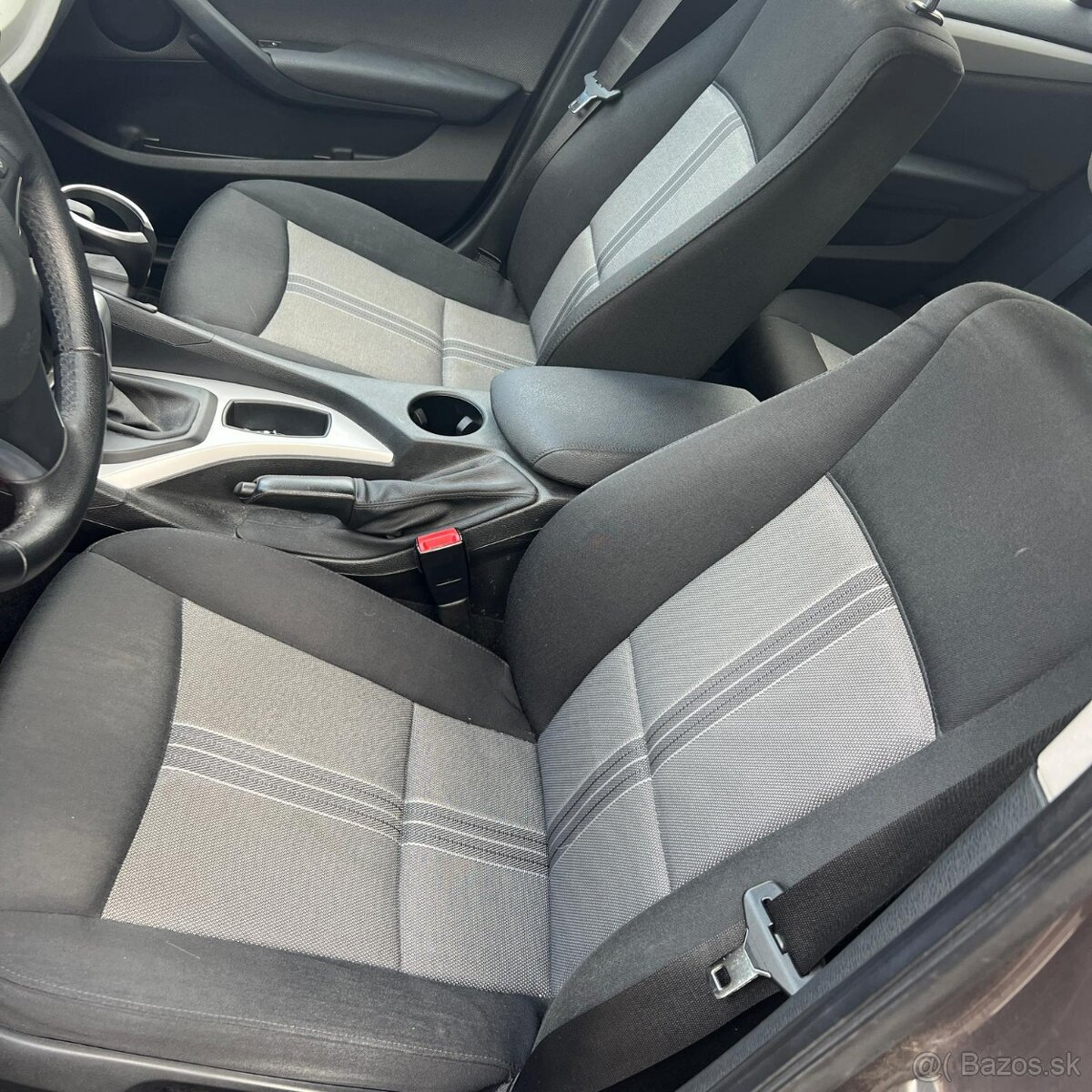 BMW X1 xDrive 20d A/T - 14