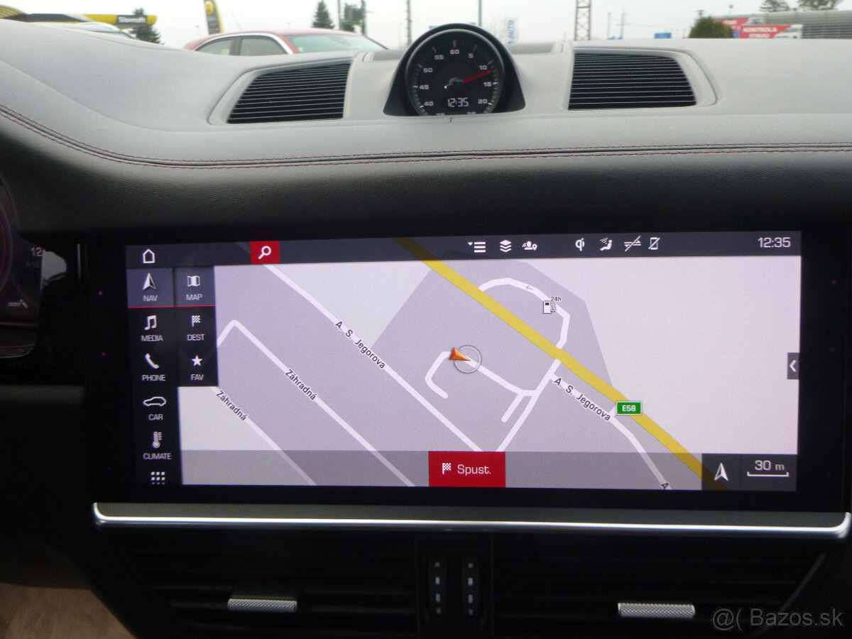 PORSCHE CAYENNE S 4X4 AT 2019 440 Ps - 14