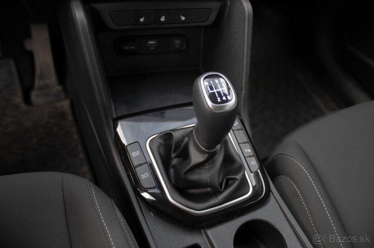 Kia Sportage 100% stav, servisované - 14