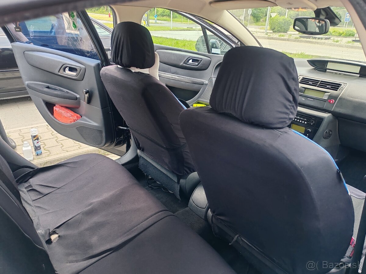 Predám verného citronika C4 – ešte má chuť jazdiť - 14