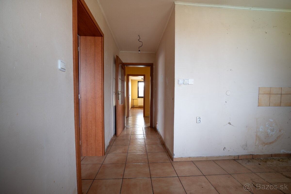 Rodinný dom Košice Barca s veľkým pozemkom - 14