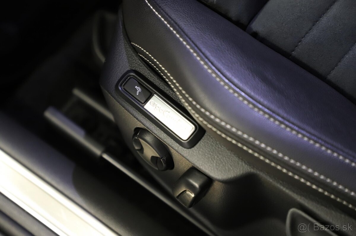 Volkswagen Passat B8 Variant 2.0 TDI 110kW DSG automat - 14