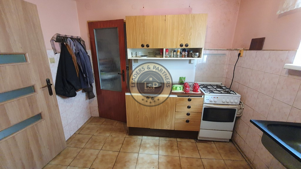 PREDAJ: veľký 2 poschodový rodinný dom Šuňava s výhľadom na - 14