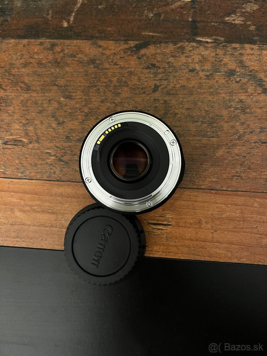 Canon EOS R10 + 2 objektívy + adaptér - 14