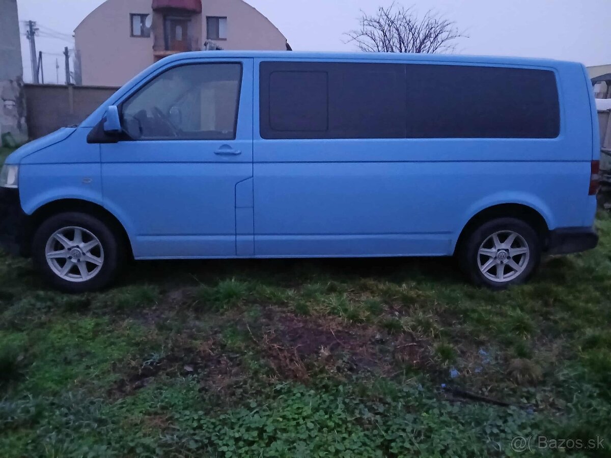 Volkswagen Transporter T5 multivan - 14