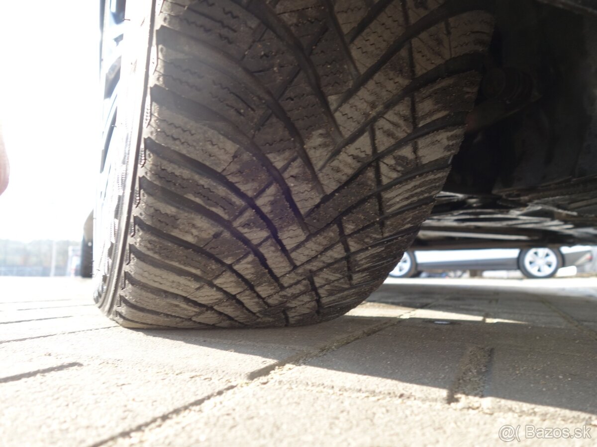 Corolla 2,0 Hybrid combi GR sport - 14