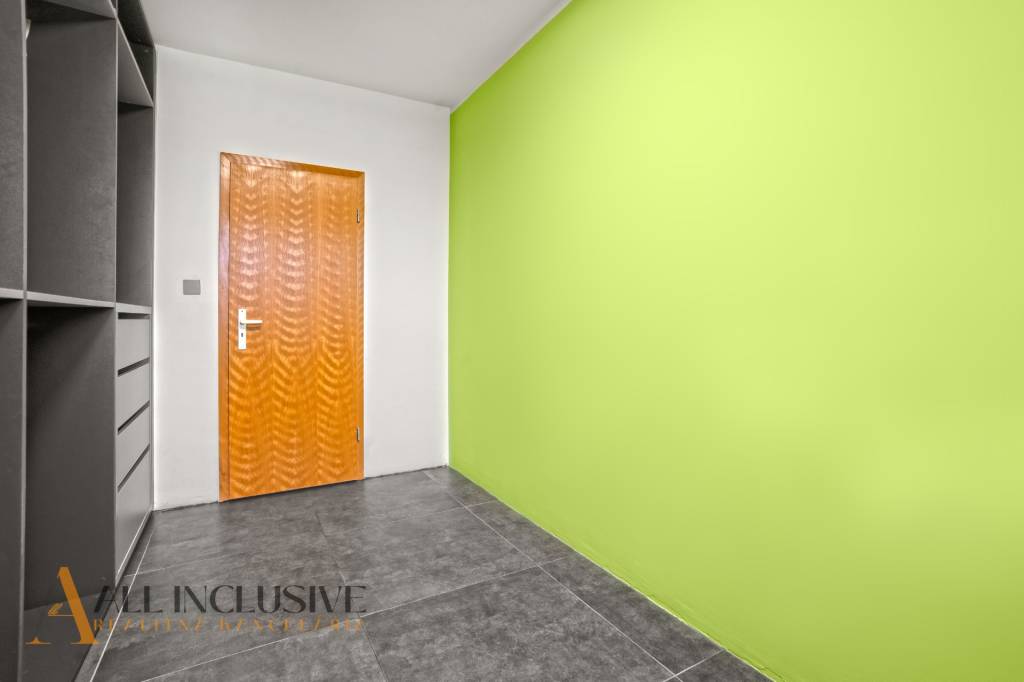 ALL INCLUSIVE | NA PRENÁJOM 3-IZBOVÝ BYT S DVOMA BALKÓNMI, Š - 14