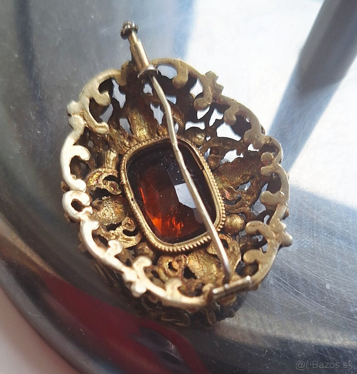Podnos Berndorf a starožitné brošne - 14