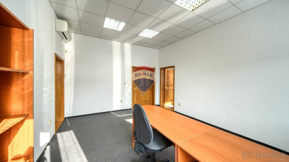 Administratívne priestory na prenájom v reprezentatívnej bud - 14