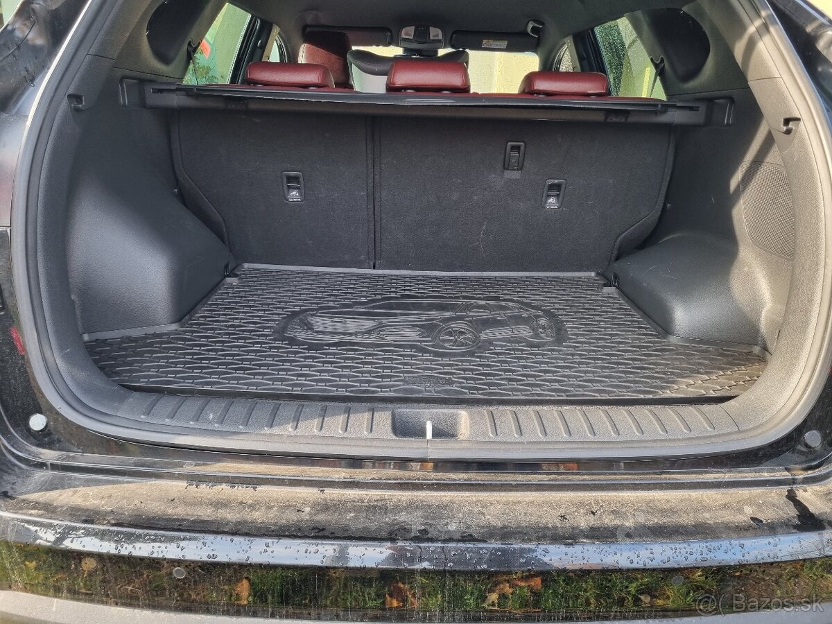 Exkluzívny HYUNDAI TUCSON R.2019 - 14