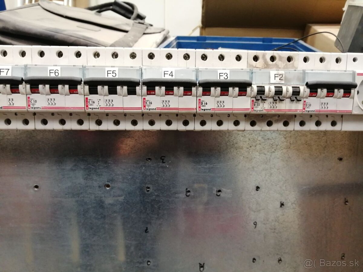 Ističe - stykače - 14