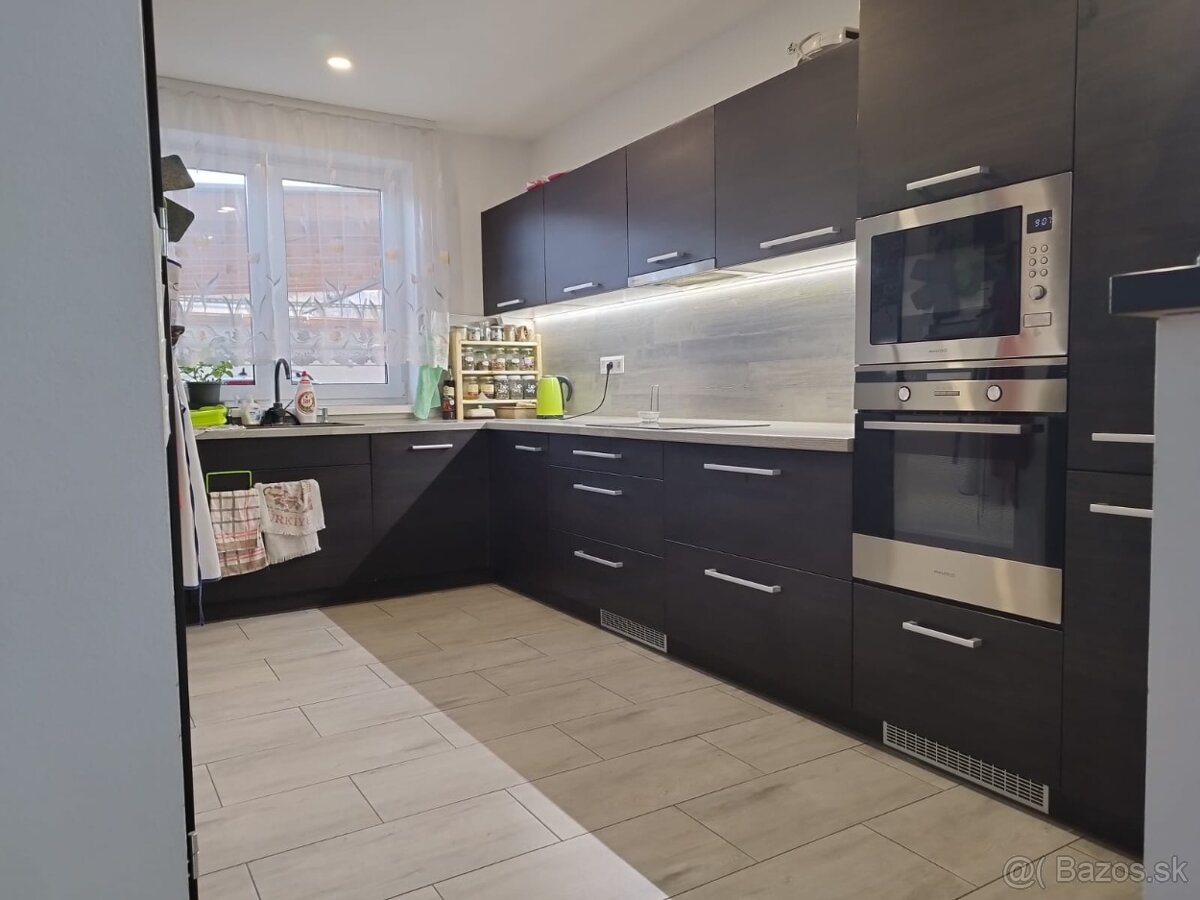 Predame 4-izbovy bungalov - 14