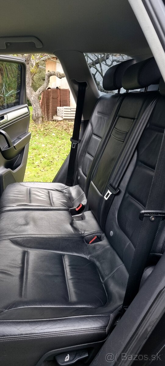 Volkswagen Touareg - 14