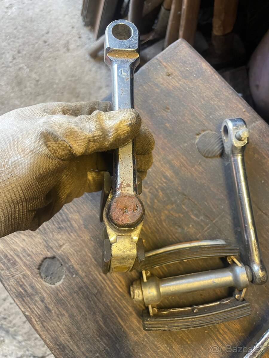 Kluky pedale Babetta 210 207 - 14