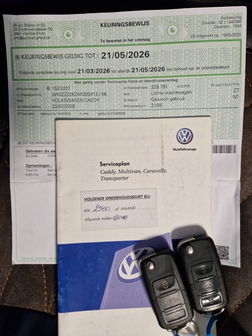 Predám Volkswagen Caddy 1.9 TDI 77 KW Maxi DSG.Tažné,Tempoma - 14