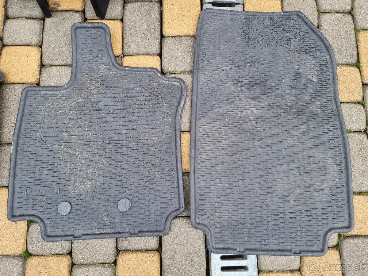 renault clio III kufrové dvere - 14